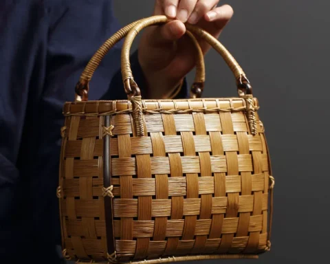 Luxury Designer Handbags Hand Woven Bamboo Women's Handbag Trend Summer Beach Bags Fashion Mini Female Tote Tea Set Storage Bags